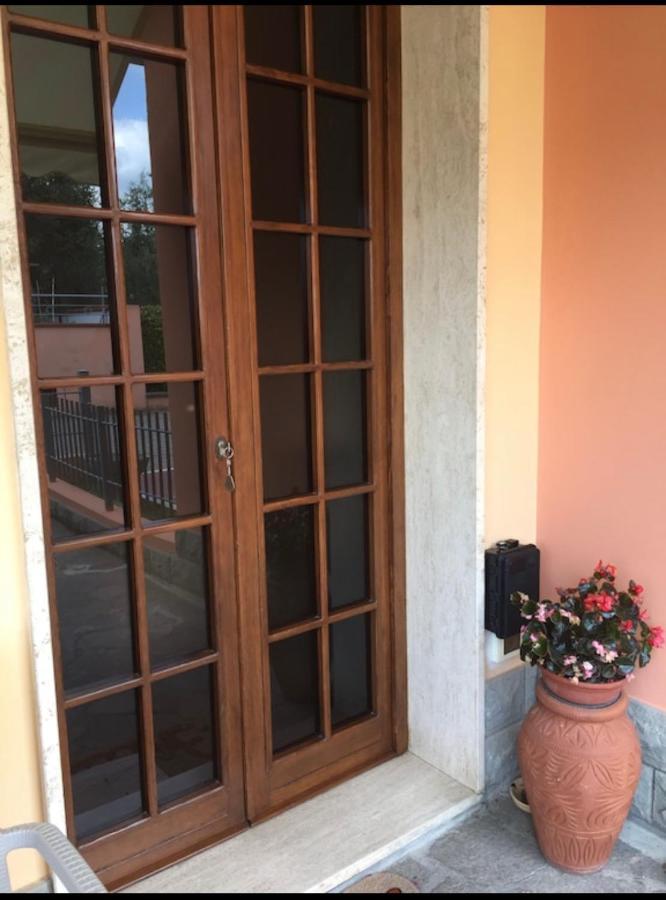 Le Case Di Cinzia Vinci Exterior photo